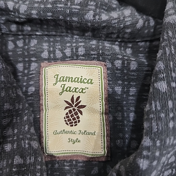 Jamaica Jaxx Authentic Island Style Hawaiian 100 %Silk Shirt Size XL Black Gray - Picture 4 of 5